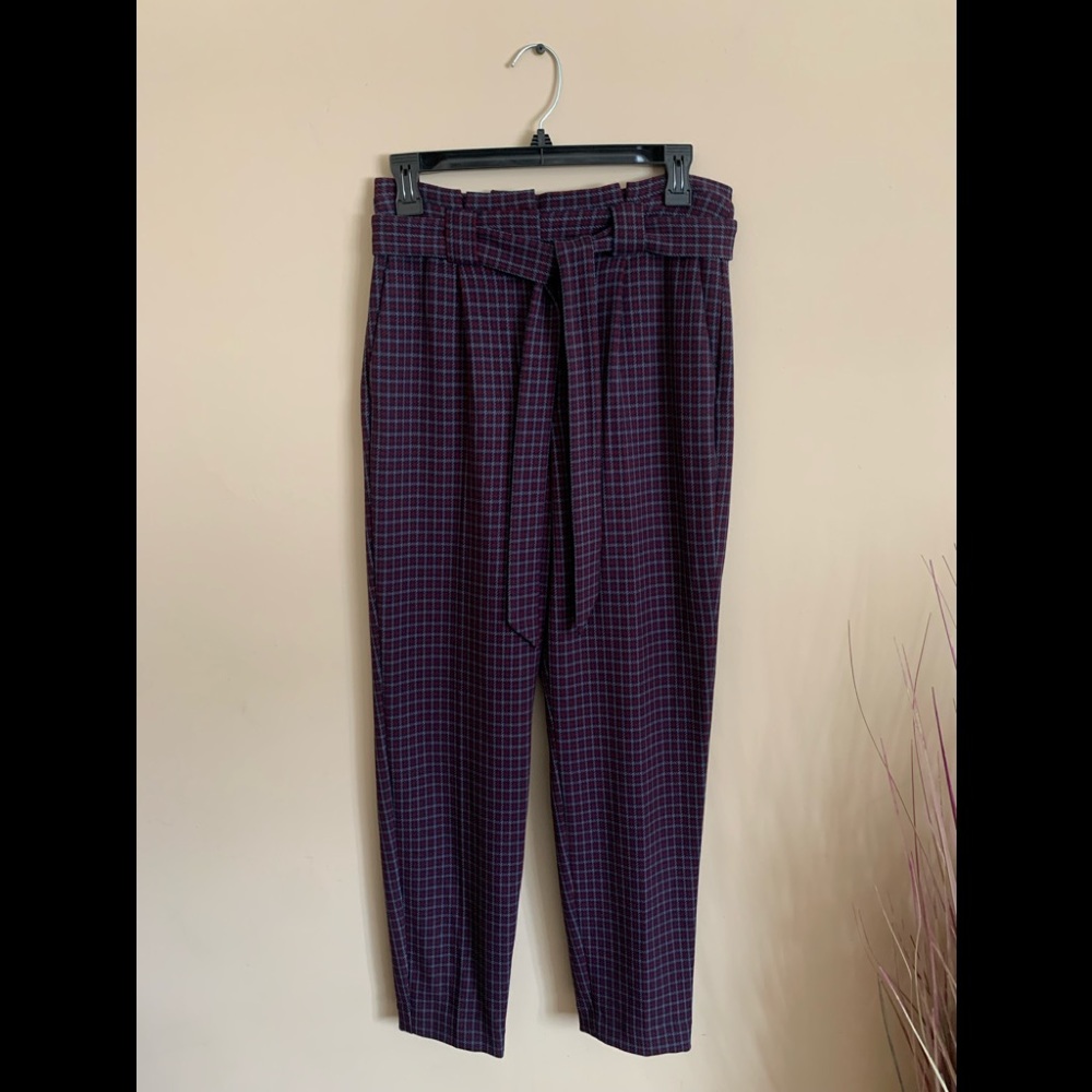 NWT Express ankle high rise dress pant, belted, red,blue, grey plaid, dressy